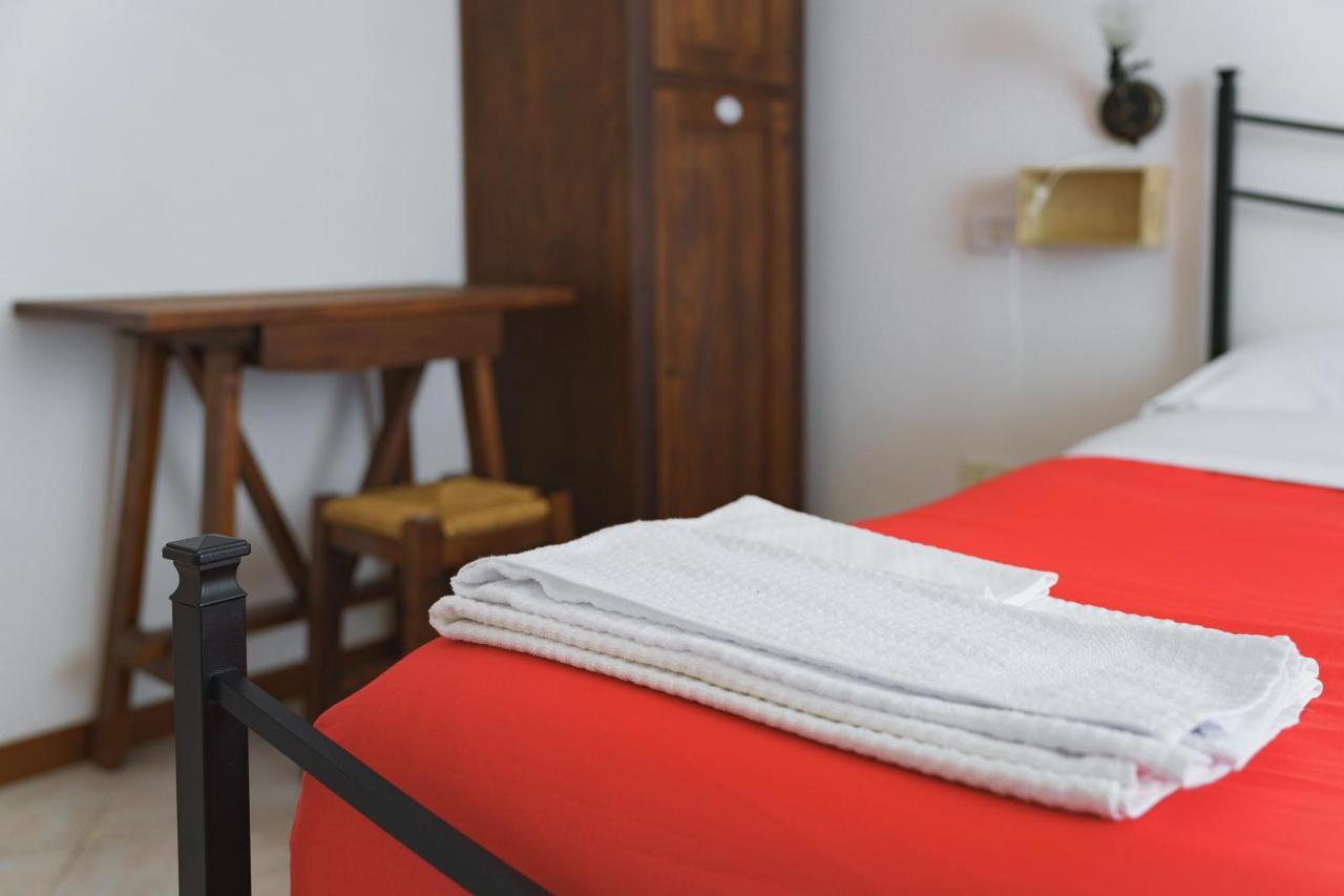 Hostel Ostello-albergo Dagli Elfi *