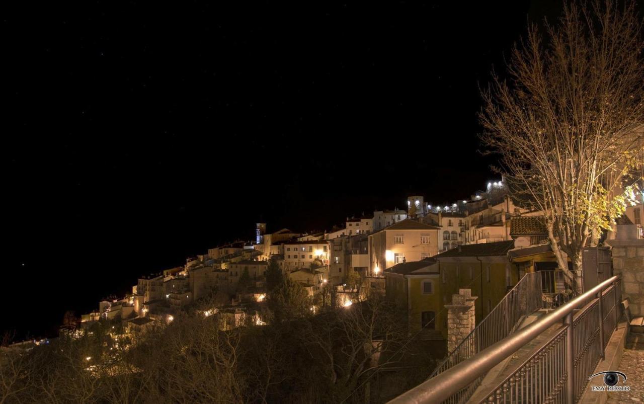 Ostello-albergo Dagli Elfi * Barrea