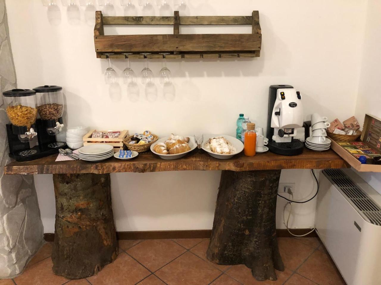 Albergue Ostello-albergo Dagli Elfi Barrea