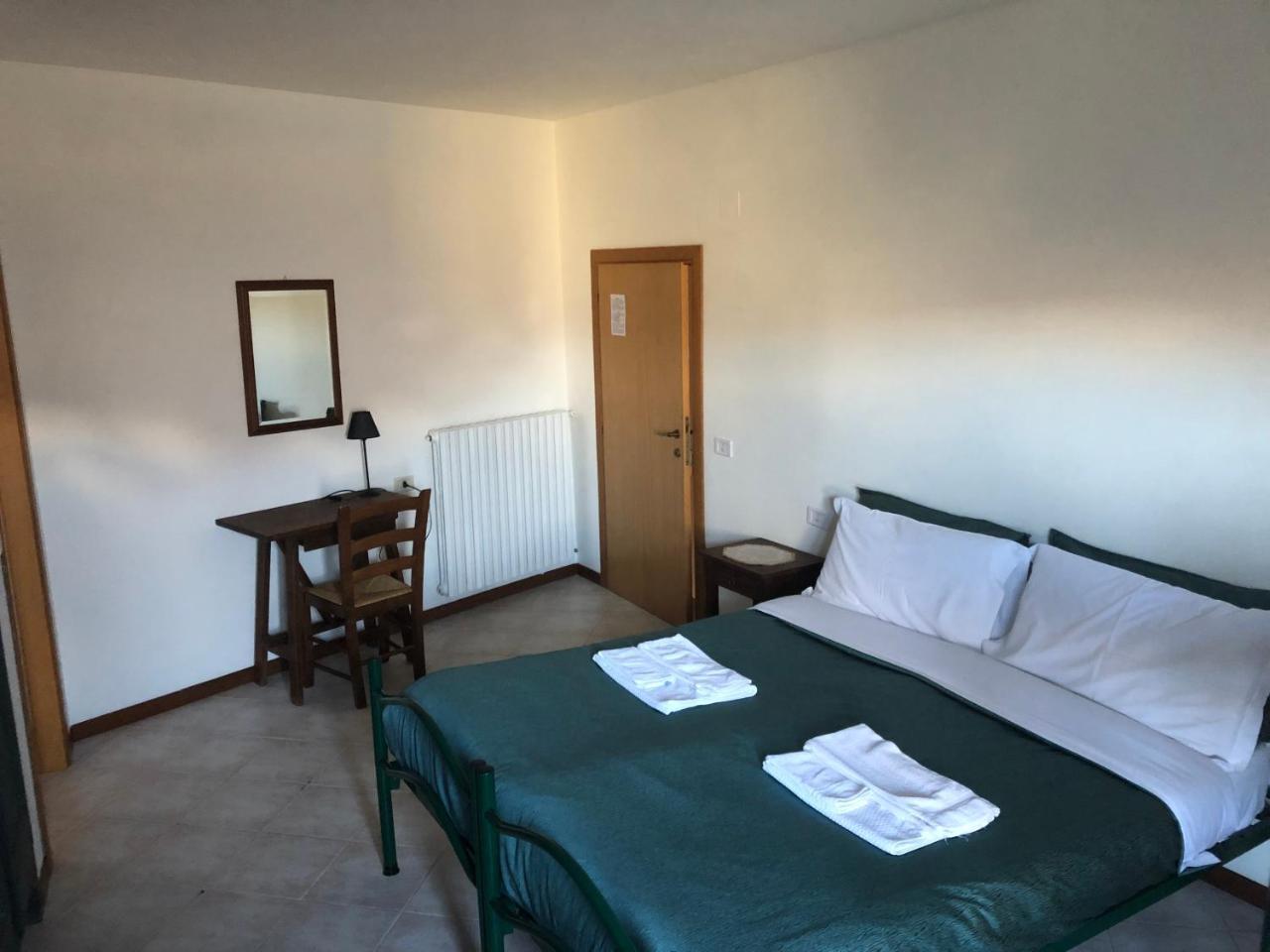 Ostello-albergo Dagli Elfi Albergue